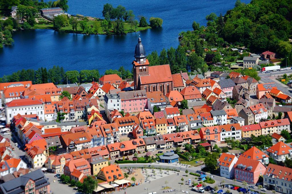 Stadt Aparthaus Waren  Exterior photo